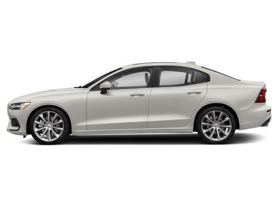 2021 Volvo S60 T6 Momentum