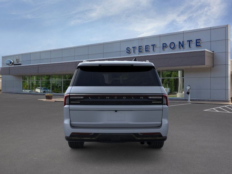 2026 Lincoln Navigator L Reserve