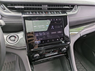 2022 Jeep Grand Cherokee Altitude