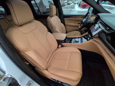 2024 Jeep Grand Cherokee Summit