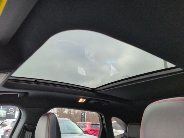 2025 Ford Escape Hybrid ST-Line Select