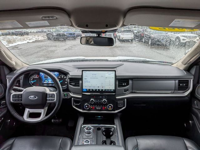 2022 Ford Expedition XLT