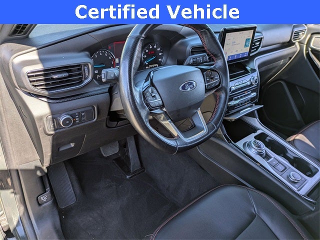 2022 Ford Explorer ST-Line