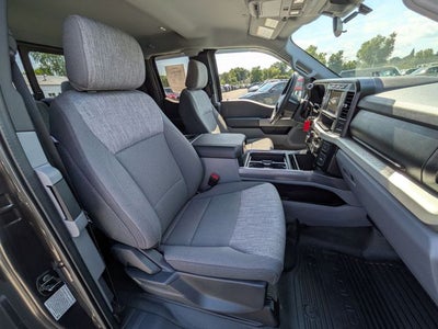 2024 Ford F-350SD XLT 7.3V8 Gas