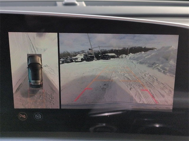 2025 Cadillac LYRIQ Luxury