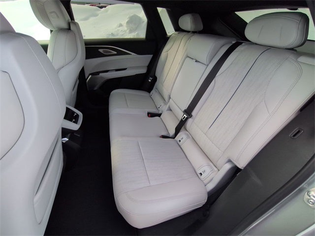 2025 Cadillac LYRIQ Luxury