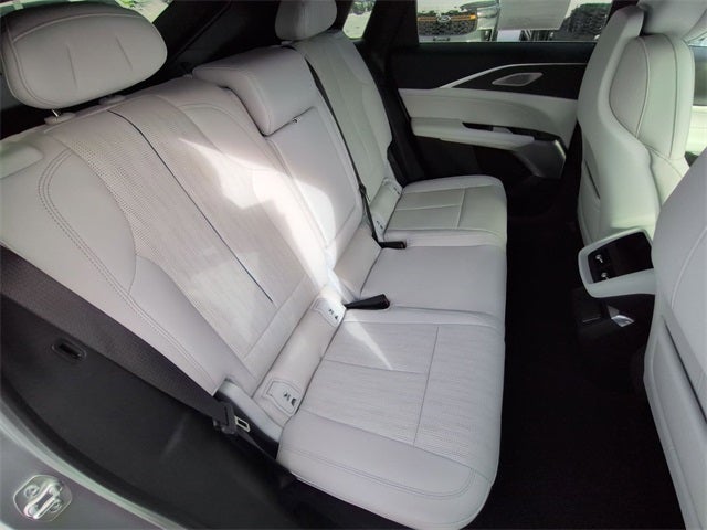 2025 Cadillac LYRIQ Luxury