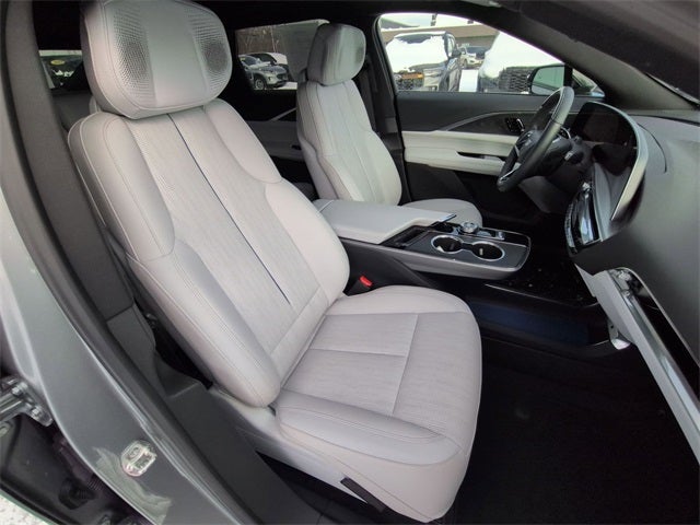 2025 Cadillac LYRIQ Luxury