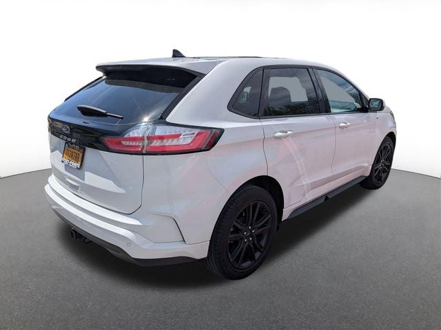2022 Ford Edge ST Line