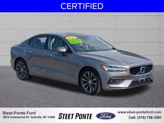 2021 Volvo S60 T6 Momentum