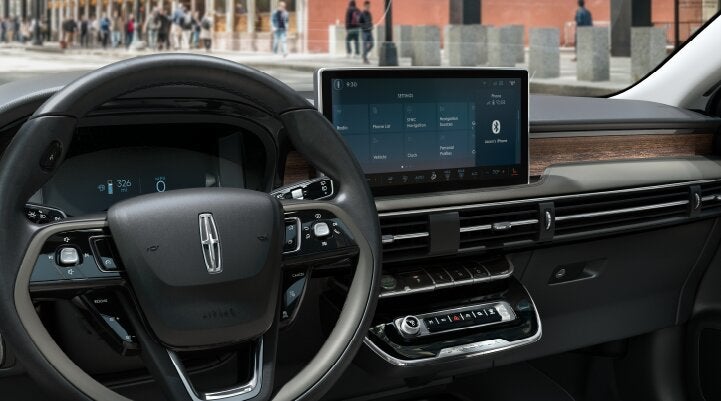 The center screen of the new 2025 Lincoln Corsair® SUV is showcased with its SYNC® 4 capabilities highlighted | Steet-Ponte Lincoln in Yorkville NY