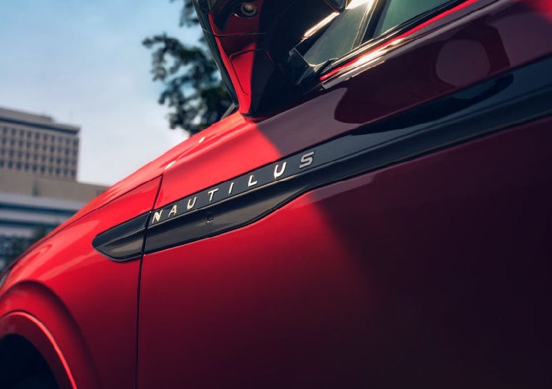 A side badge on the passenger door reads Nautilus. | Steet-Ponte Lincoln in Yorkville NY