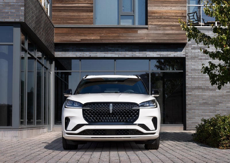 The front of a 2026 Lincoln Aviator® SUV is shown. | Steet-Ponte Lincoln in Yorkville NY