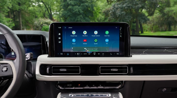 The center touchscreen inside a 2027 Lincoln Aviator® Black Label™ SUV | Steet-Ponte Lincoln in Yorkville NY