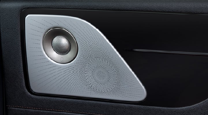 A close-up view of the available Revel® Ultima 3D Audio System. | Steet-Ponte Lincoln in Yorkville NY