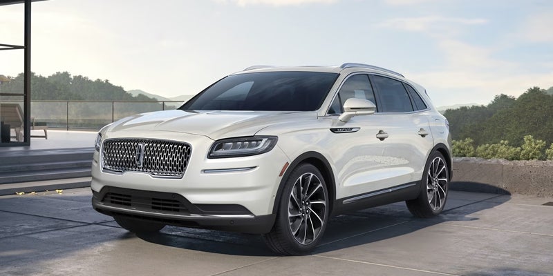 Front view of a 2024 Lincoln Nautilus in Yorkville, NY